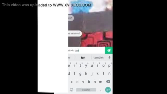 Madura se masturba y me muestra lo que le pido